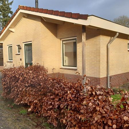 Huinerhofje 2 - Vrijstaand Met Grote Omheinde Tuin, Rust, Privacy En Nabij Bossen Villa Putten Exterior photo