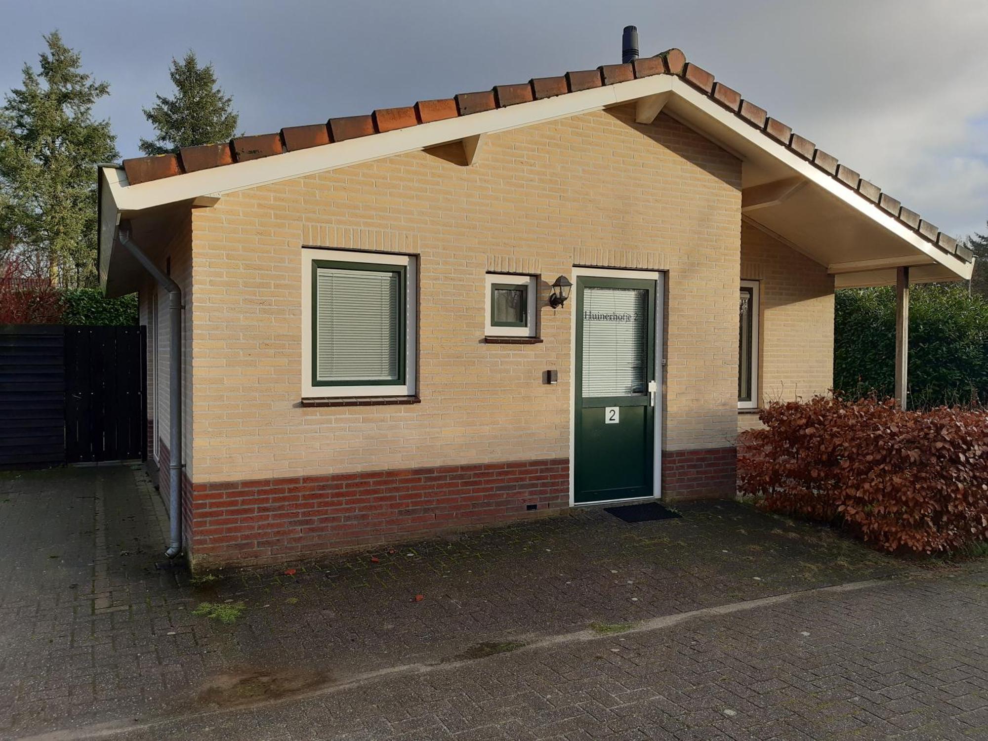 Huinerhofje 2 - Vrijstaand Met Grote Omheinde Tuin, Rust, Privacy En Nabij Bossen Villa Putten Exterior photo